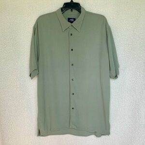 EUC luxury Wilke-Rodriguez textured sage short-sleeve, button-down, collar shirt